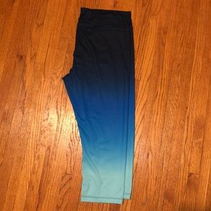 Ombré workout capris